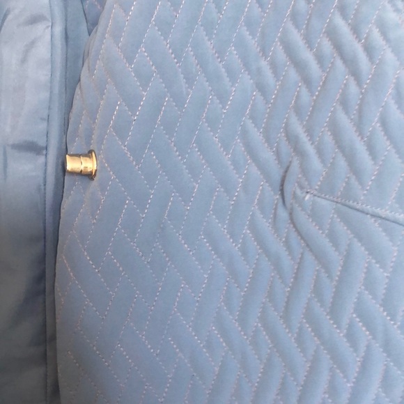 jacket - Picture 2 of 4